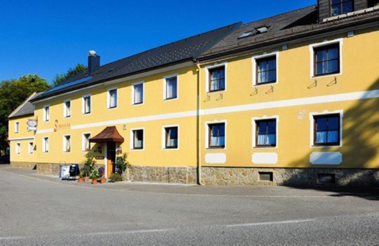 Gasthof Schindler Brunn am Wald Luaran gambar