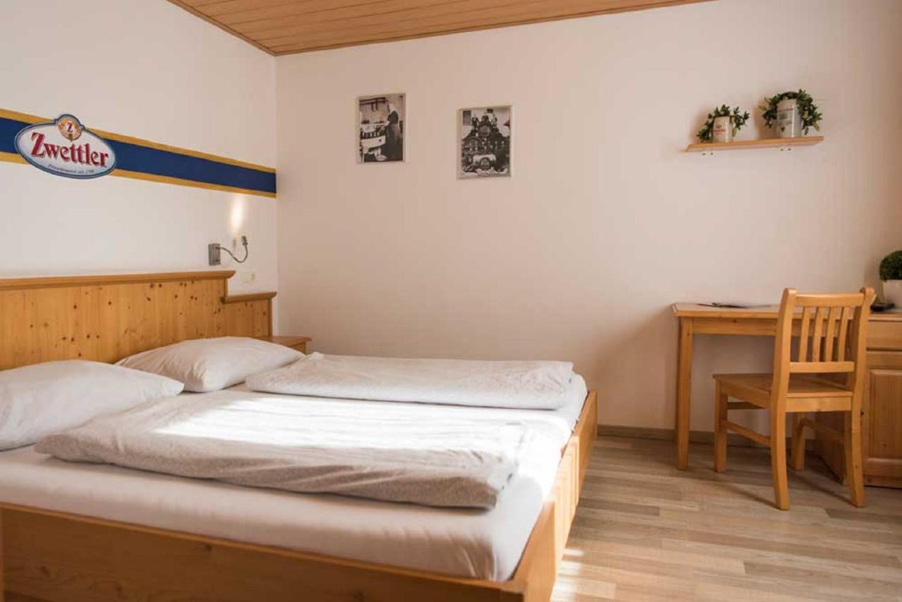 Gasthof Schindler Brunn am Wald Luaran gambar